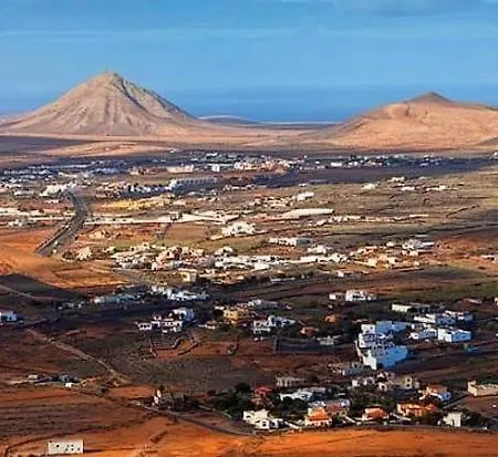 Villamar Villa *